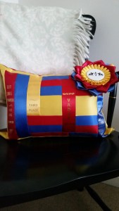ribbon pillow